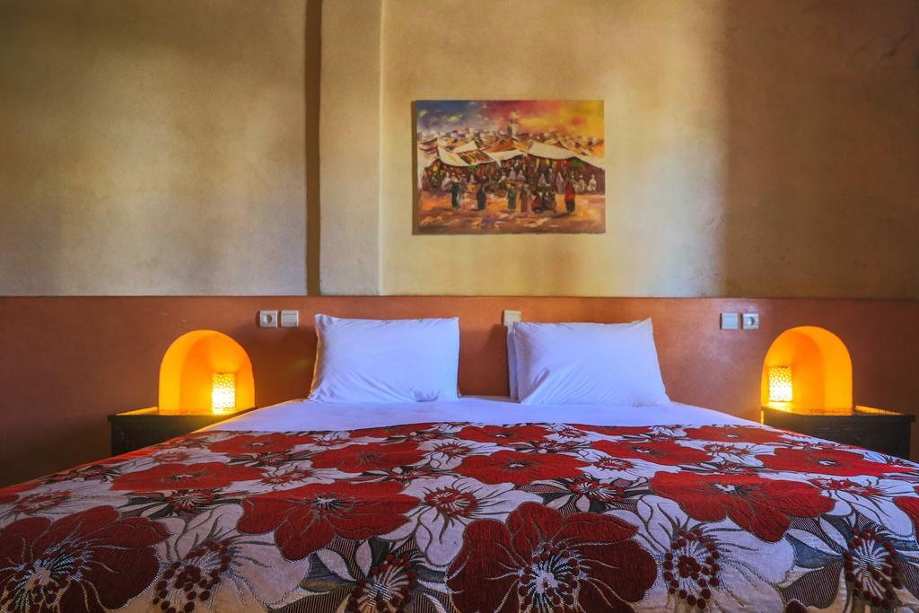 אסאוירה Hotel Orson Welles חדר תמונה