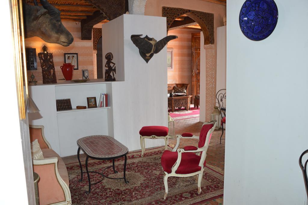 אסאוירה Hotel Orson Welles מראה חיצוני תמונה