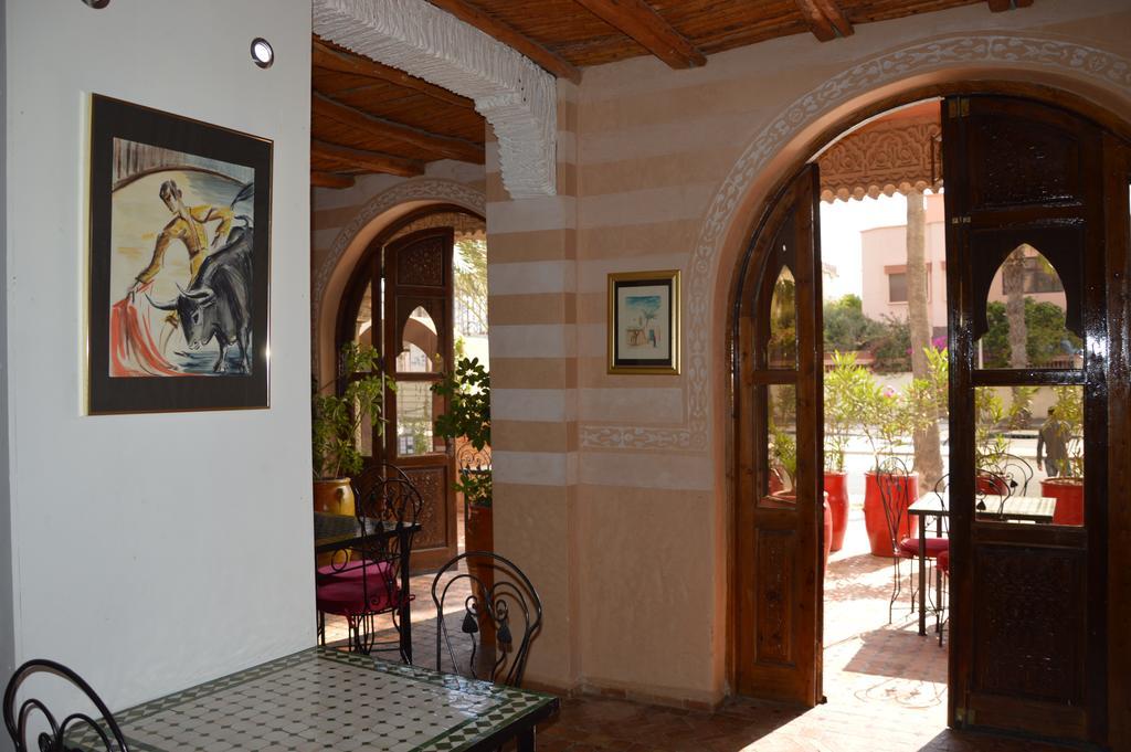 אסאוירה Hotel Orson Welles מראה חיצוני תמונה